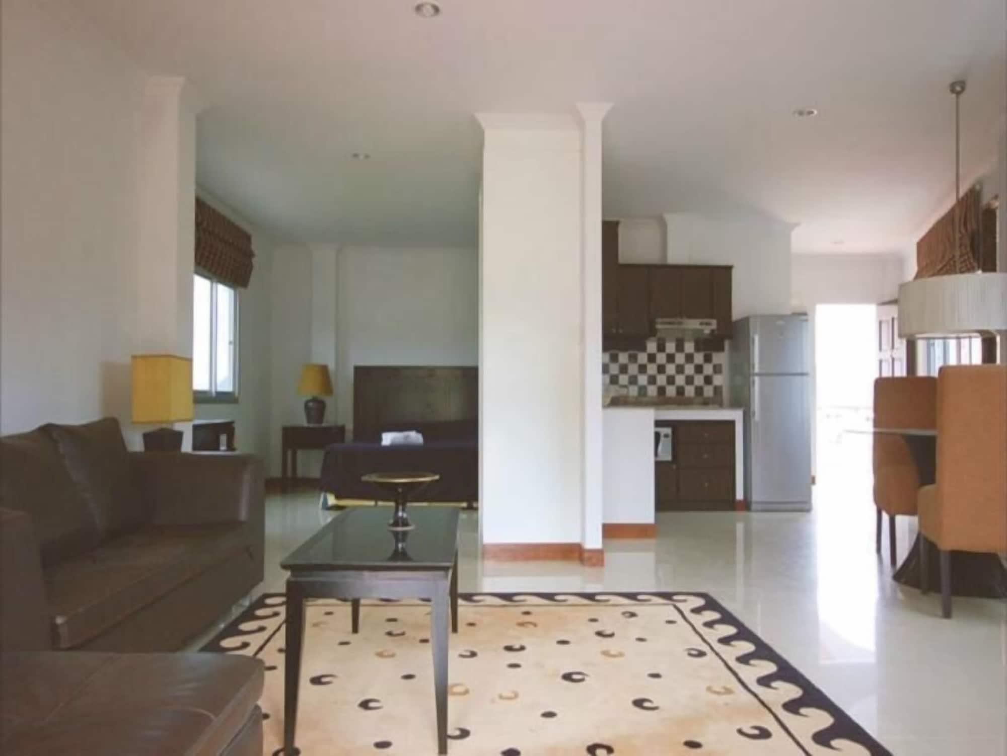 Orchid Kathu Heights apartamento con servicio Exterior foto