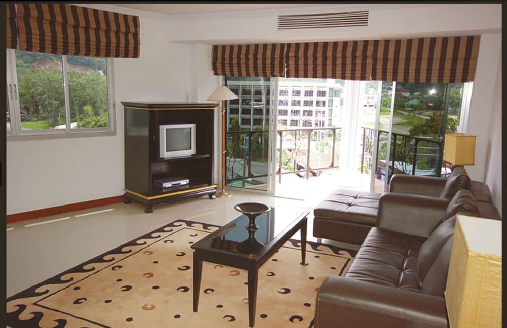 Orchid Kathu Heights apartamento con servicio Exterior foto
