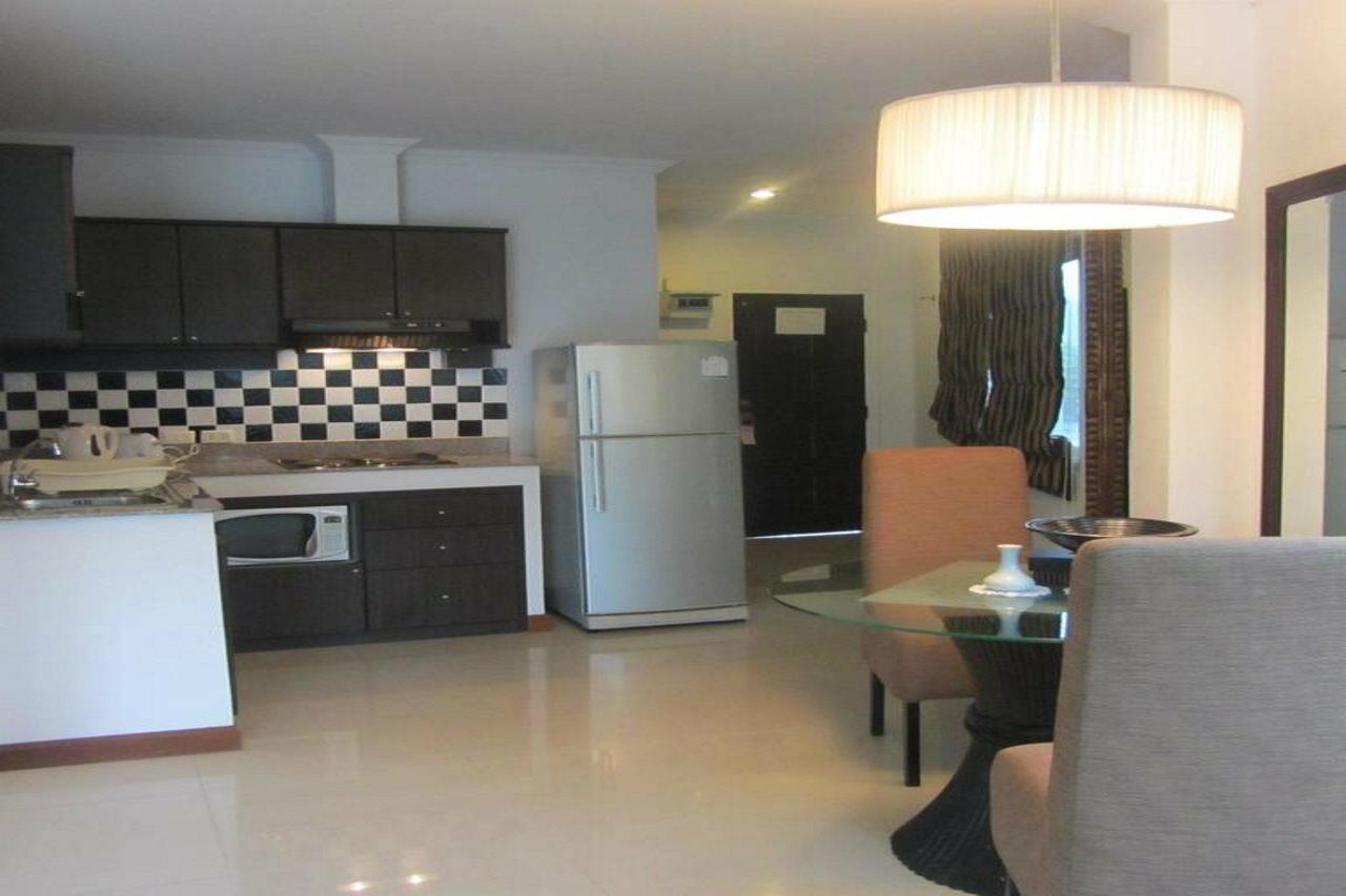 Orchid Kathu Heights apartamento con servicio Exterior foto